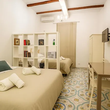 Napulitandream Santachiara Flat