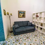 Napulitandream Santachiara Flat * Napels